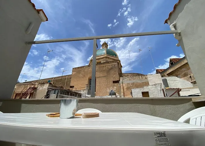 Cortile San Francesco 펜션 마르살라