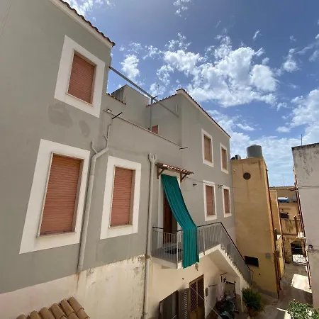 Cortile San Francesco Semesterbostad *